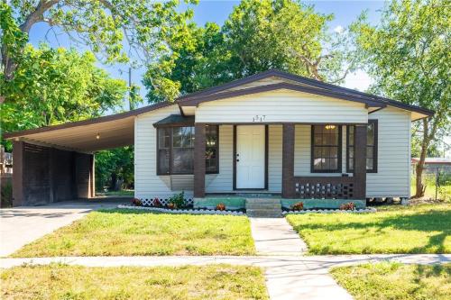 Picture of 1517 Frio Street