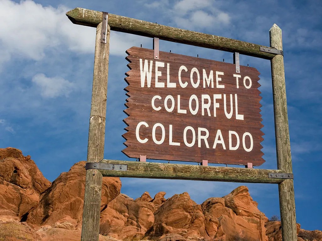 Colorado welcome sign