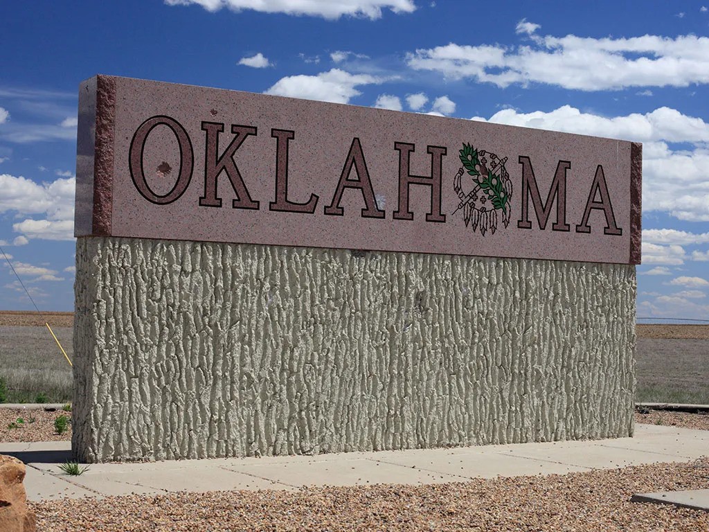 Oklahoma welcome sign