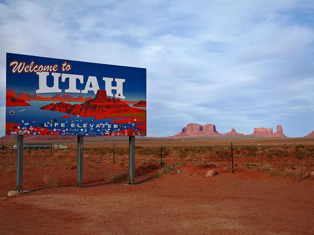 Utah welcome sign
